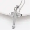 P1243 Colar com pingente de cruz simples em aço titânio para homens, moda europeia e americana