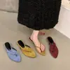 Chanclas de Tacón Grueso para Mujer, Adecuadas para Uso en Exteriores, Nuevo Verano 2025 Estilo Francés Rojo, Combinan con Faldas, Sandalias
