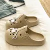 Pinheiro pequeno pode aumentar altura sola grossa bico fechado viagem verão praia casal roupa externa fofa antiderrapante com furos sapatos femininos