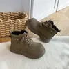 Botas Martin infantis, botas amarelas para meninos e meninas, botinhas da moda de outono, botas para atividades ao ar livre, botas de couro de sola grossa estilo britânico para crianças mais velhas