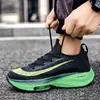 Zapatillas de maratón transfronterizas para hombre de talla grande, ligeras, de suela gruesa, de malla, transpirables, elegantes, de corte bajo con amortiguación de aire.