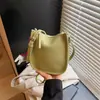 Bolsas Pequeñas de Verano de Moda Transfronterizas para Mujer 2026 Nueva Moda Versátil Bolso Cruzado tipo Cubo Super Popular Bolso para Teléfono