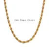 Estilo Ins de Moda Europeo y Americano Personalidad de Nicho Versátil Pulsera de Acero Inoxidable Chapada en Oro de 18K Cadena Retorcida Pulsera de Circonita para Mujer