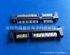 Conector hembra SATA 22PIN socket con pegatina STA H6.74MM con pin de sujeción para montaje superficial SMT