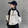 Moletom de Outono para Meninos 2026 Novo Estilo Primavera e Outono para Crianças Maiores, Top de Primavera e Outono Cool e Fashion para Crianças, Exportação
