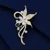 Broche de Cristal de Personalidad de Alta Gama de Moda para Mujer, Pin Exquisito Antiexposición, Accesorio Versátil para Traje