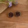Pendientes Redondos con Tachuelas de Leopardo Estilo Retro de Hong Kong Lujo Ligero Moda de Gama Alta Exquisito Sentido del Diseño de Pendientes Accesorios de Pendientes de Temperamento de Nicho