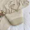 Bolsa de Palha Tecida de Verão para Mulheres 2026 Novo Estilo Bolsa Rendada Vazada para Férias na Praia Grande Capacidade Bolsa de Ombro Único para Trabalho
