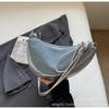 Bolsas de Verão com Design de Nicho para Mulheres 2026 Nova Moda Tendência Bolsa de Ombro Jeans Crossbody Bolsa de Chifre