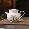 Tetera Pequeña Tallada Clavel Granada Pintada a Mano de Fábrica Cerámica China Set de Té Kung Fu Tetera Individual para una Persona