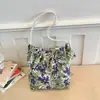 Bolsa de Mano Pequeña Floral Estilo Coreano Sentido del Diseño de Nicho Bolso de Hombro Femenino Ligero Gran Capacidad Bolso Cubo para Viajes