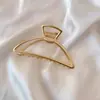 Pinzas para el cabello de alta gama para mujer para la parte posterior de la cabeza, exquisitas pinzas de garra de perla para el día a día, elegantes pinzas de tiburón para salir, venta al por mayor de artículos pequeños de Yiwu
