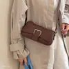 Bolsa transversal retrô feminina, bolsa quadrada pequena de nicho super popular, novo modelo 2026, adequada para o dia a dia, textura de outono, estilosa e versátil