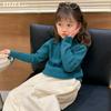 [En stock, suéter básico para niñas, otoño e invierno, nueva versión coreana para niños, de una pieza de terciopelo, cuello medio alto, para bebé en el interior]