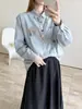 Nueva camisa de otoño, fresca y divertida, bordada de manga larga, estilo dopamina dulce y juvenil, camisa de algodón casual holgada