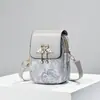 2026 Nueva Bolsa de Teléfono Vintage de Lujo Ligero con Estampado de Letras para Mujer, Bolso Cruzado Mini Simple y Versátil para Uso Diario, Venta al por Mayor