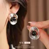 Pendientes Minimalistas de Plata con Cuentas Redondas y Plisado Retorcido, Modernos, Únicos, Simples, Versátiles Pendientes de Botón con Sentido de Diseño, Pendientes de Nicho