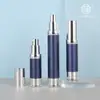 Botella dispensadora con tapa plateada de 15 ml, 20 ml, 30 ml, botella de loción al vacío, material de embalaje cosmético de plástico como botella de vacío de plástico