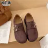 Sapatos Birkenstock Planos de Couro Genuíno Cobertura Total Femininos 2026 Outono Novo Estilo Mocassins de Solado Macio Slip-on Sapatos Individuais de Duas Vias