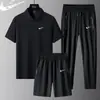2025 Nuevo Verano Transpirable Refrescante Camisa Polo Conjunto de Camisetas para Hombre Conjunto de Tres Piezas Transpirable de Seda de Hielo de Manga Corta