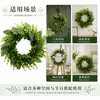 Venta al por mayor transfronteriza del fabricante Coronas decorativas de primavera, Colgantes de puerta de plantas verdes, Decoraciones de pared, Guirnaldas artificiales de eucalipto para bodas y Navidad