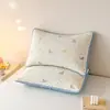 Juego de dos fundas de almohada acolchadas impermeables, nuevo estilo 2026, funda de almohada resistente al aceite para dormitorios, funda interior para núcleo de almohada individual