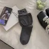 Rayas INS Nuevo Estilo Media Pantorrilla Bloque de Color Etiqueta de Tela Empalmado Puño de Canalé Estilo Europeo Estilo Coreano Calcetines de Media Pantorrilla Academia Acumulados Versátil