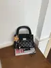 Bolsa de mão com corrente em padrão losango muito estilosa, bolsa Lady Dior para mulheres, nova bolsa tote pequena vintage moderna para o dia a dia, bolsa de ombro e transversal