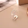 Diseño Creativo Anillo Abierto Hueco de Perla Moda de Alta Gama Exquisito Versátil Personalidad Cobre Chapado en Oro Real Anillo Ajustable