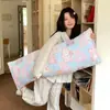 Almohada larga de terciopelo lechoso para mujeres, diseñada para dormir con las piernas recogidas, dormir de lado, respaldo de sofá, cojín de respaldo para sala de estar, nuevo estilo 2026