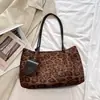 Shuai Mi Home 2026 Otoño Nuevo Bolso Tote Estampado de Leopardo para Mujer de Gran Capacidad Bolso de Hombro para Viajes Bolso de Mano Retro de Moda