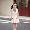 Mdd Ropa Infantil Verano 2026 Nuevo Estilo Niñas Elegante Estilo Bosque Conjunto Chaleco Bordado Niña Pequeña Top y Falda