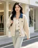 Suéter de malha casual estilo coreano para outono e inverno, com lapela em jeans, imitando duas peças, para mulheres, moderno e versátil, de manga longa