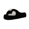 Pantuflas peludas para mujer para usar en exteriores, nuevas sandalias de plataforma gruesa tipo slip-on para otoño e invierno 2026, pantuflas populares de panda con plataforma gruesa