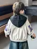 Chaqueta de Béisbol con Capucha para Niños Otoño 2026 Nueva Fresca y Elegante Chaqueta para Niños Primavera y Otoño Moda Infantil