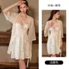 DZ Rose Deseo Puro Dulce Malla de Encaje Tridimensional con Copas Ropa de Dormir con Cordones Bata Conjunto para el Hogar para Mujer 6510