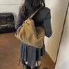 Bolsa Tote de Braço com Design Personalizado Retrô para Mulheres 2025 Inverno Novo Estilo Roupas Diárias de Trabalho Bolsa de Ombro Transversal