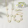 Conjunto de flor de cinco pétalas em aço inoxidável brincos pulseira colar em aço titânio atacado trevo de cinco folhas colar flor de ameixa conjunto de três peças