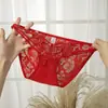 Ropa Interior Roja Festiva de Encaje Sexy del Año Zodiacal para Mujer 2026 Año Nuevo del Caballo Bragas Bordadas de Corte Bajo y Hueco para Mujer