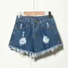 Shorts jeans largos de cintura alta plus size estilo coreano para mulheres, verão tamanho grande rasgado modelador desfiado perna larga corte A hot pants para mulheres