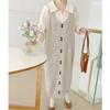 Vestido tipo suéter gris para otoño e invierno, nuevo vestido coreano informal con escote en V y hebilla, suelto, de talla grande, de punto.