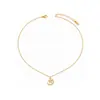 Collar Colgante de Estrella y Luna Estilo Lujo Ligero Combinación Intrincada de Estrella de Cinco Puntas Hueca y Luna Creciente Adornado con Circonita Collar Llamativo