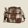 Bolsos para Mujer 2026 Nuevo Estilo Bolso Cruzado de Gama Alta Otoño e Invierno Bolso de Hombro para Viaje Regalo de Cumpleaños Bolso Cubo Equipaje