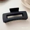 Presilha de Tubarão Estilo Coreano Grande Simples Versátil Grampo de Cabelo para Mulheres Acessório de Cabelo de Celebridade da Internet para Parte de Trás da Cabeça Presilha de Garra para Coque para Banho