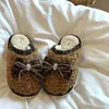 Pantuflas de algodón retro, casuales y de color azul apagado para mujer, con diseño de lazo, adecuadas para usar en interiores y exteriores, proporcionando calidez y comodidad para la temporada de invierno.