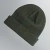 Gorro de Tricô Acrílico Logo Personalizado Exportação Gorro com Barra Outono e Inverno Gorro Quente Bordado Fabricante Atacado