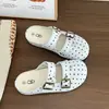 Sandalias Birkenstock de moda tipo slip-on de lunares, nuevo estilo de verano 2026, punta poco profunda, suela blanda, perfectas con vestidos, zapatillas cerradas estilo Mary Jane