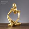 Estilo nórdico luz de luxo abstrato figura decoração chin-up pensador resina artesanato entrada em casa estudo decoração