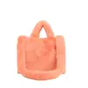 Outono de 2026 Novo Estilo Bolsa de Mão Fofa de Ombro Único Bolsa Tote Transversal Peluda da Moda para Mulheres Bolsa de Pelúcia Texturizada Casual