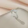 Colección de Anillos de Latón Plateado con Circonita de Moda Más Vendidos, Anillos de Plata de Lujo Ligero Transfronterizos, Versátiles para el Uso Diario